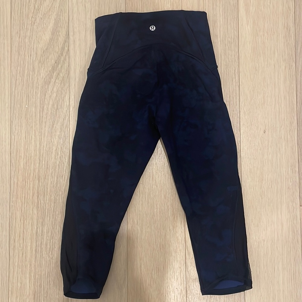 Lululemon 17 inch Leggings Size 4